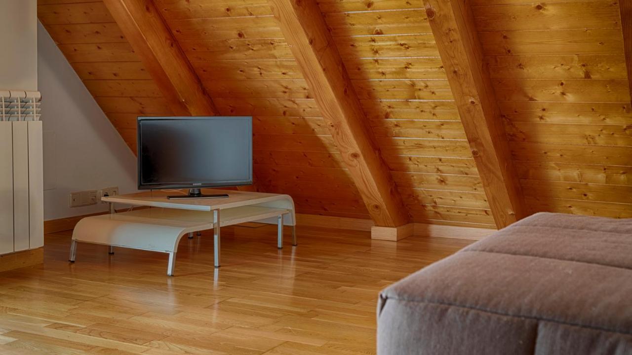 Saplan Real Estate Laujo Lejlighed Bossòst Eksteriør billede